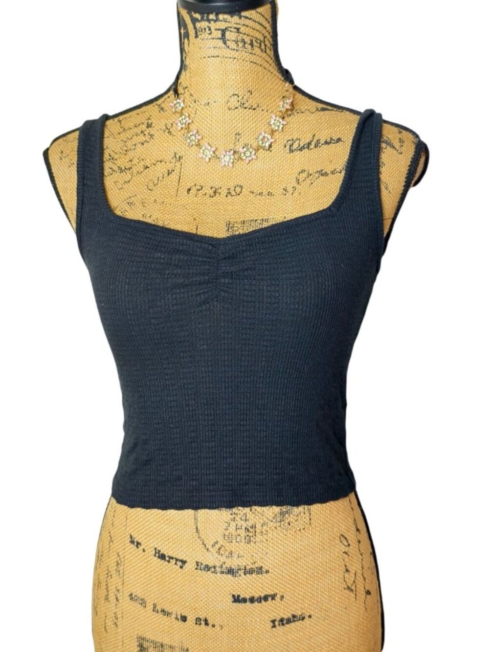 American Eagle Womens M Cropped Tank Top Black Ribbed Sweetheart Grunge Hip Edgy